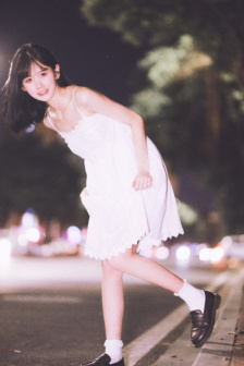 小妖精抬起臀嗯啊H军人(廉则吏)